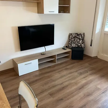 アパート Ca Re Dante ポルデノーネ